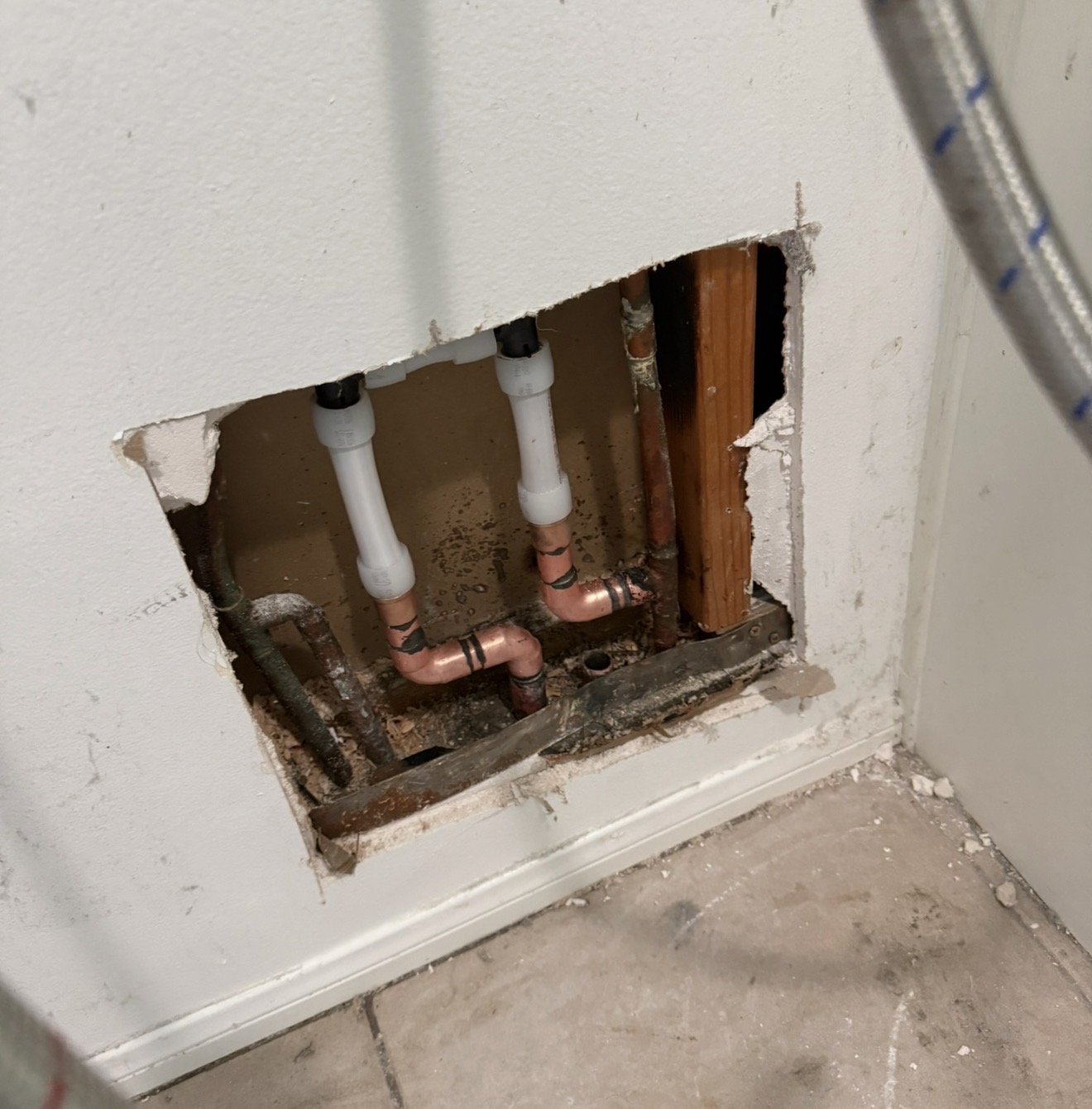 Slab Leak Repair In Moorpark CA Completed By WHRP